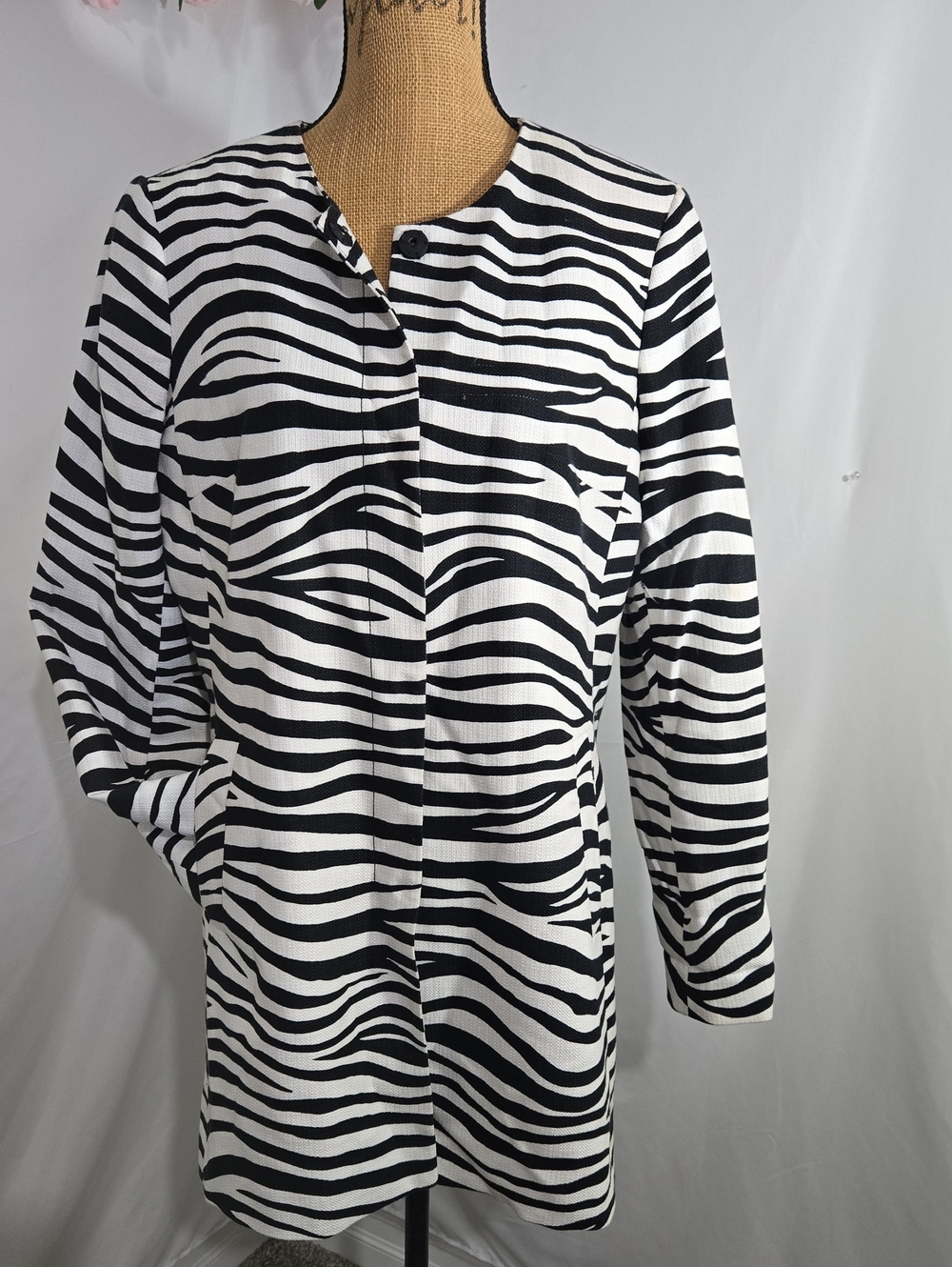 Talbots Black and White Zebra-Print Casual Button-Down Shirt